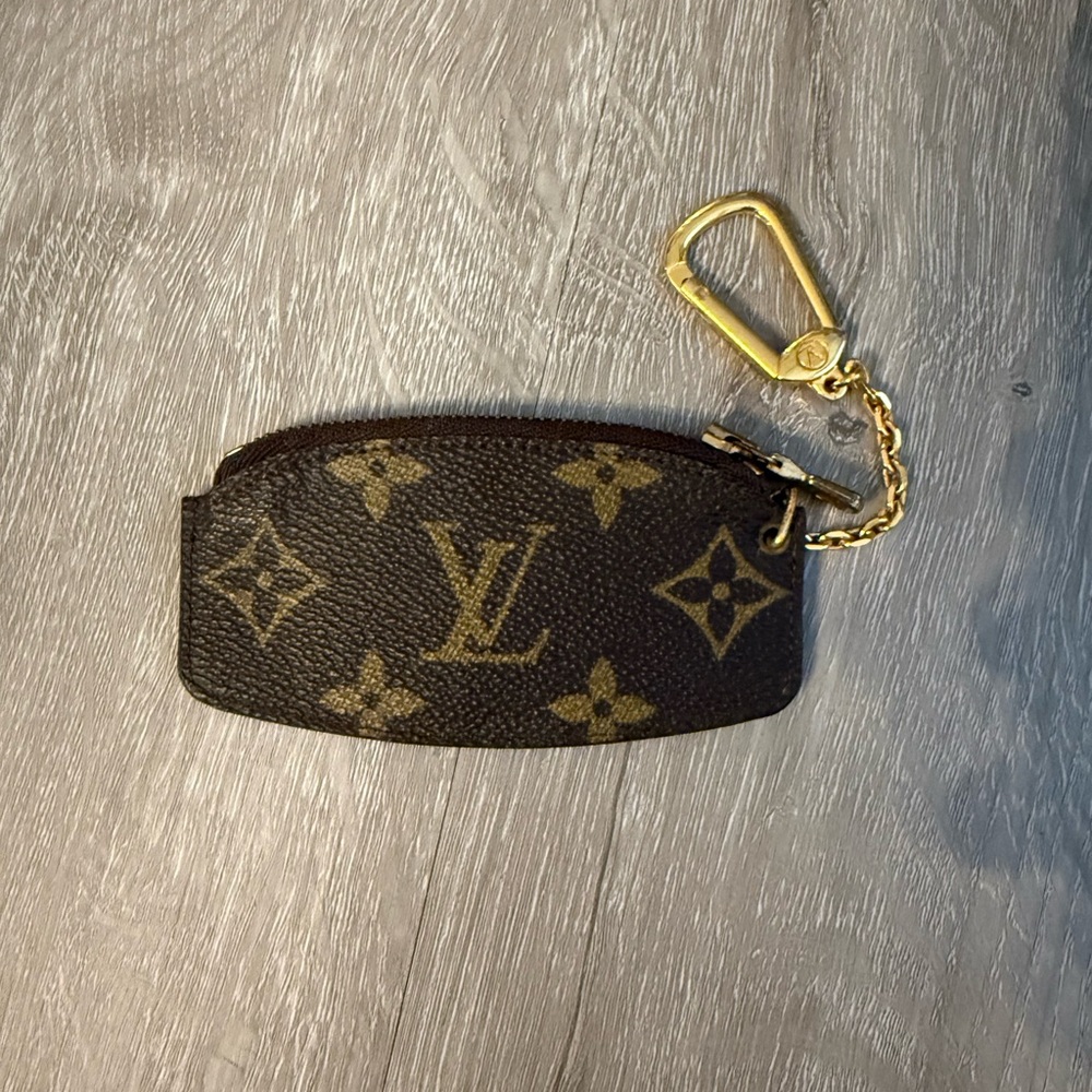 Vintage Louis Vuitton Etui Clepia coin key pouch
